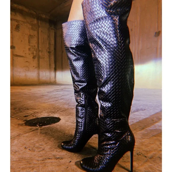 Black thigh high boot with woven detailed vegan leather. - Picture 6 of 6
